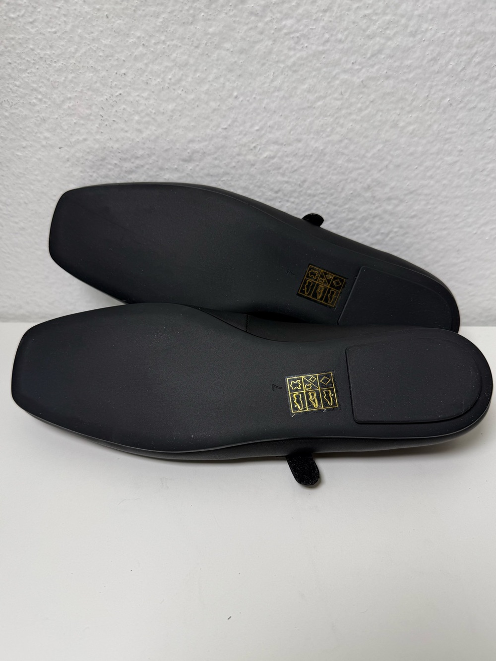 Jeffrey Campbell Black Mary Jane Flats - Picture 11 of 11